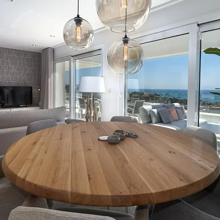 Magnificent Penthouse With Panoramics Views *